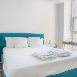 Sunlit 1 Bedroom Via Pirelli , Milán Italia